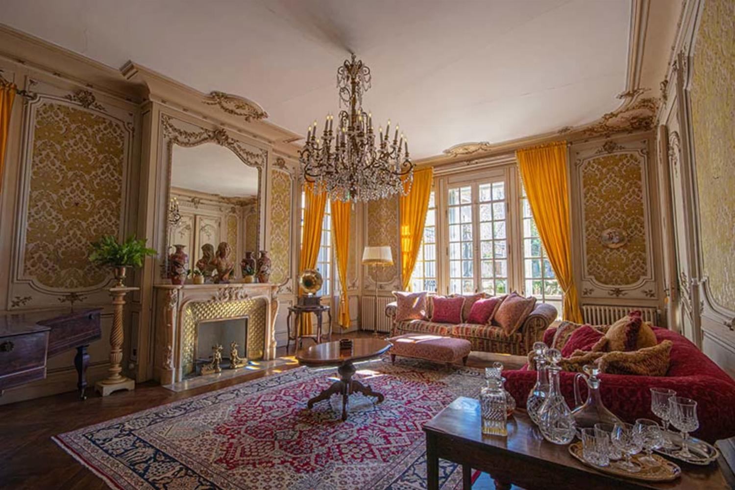 Living room | Holiday château in South of France