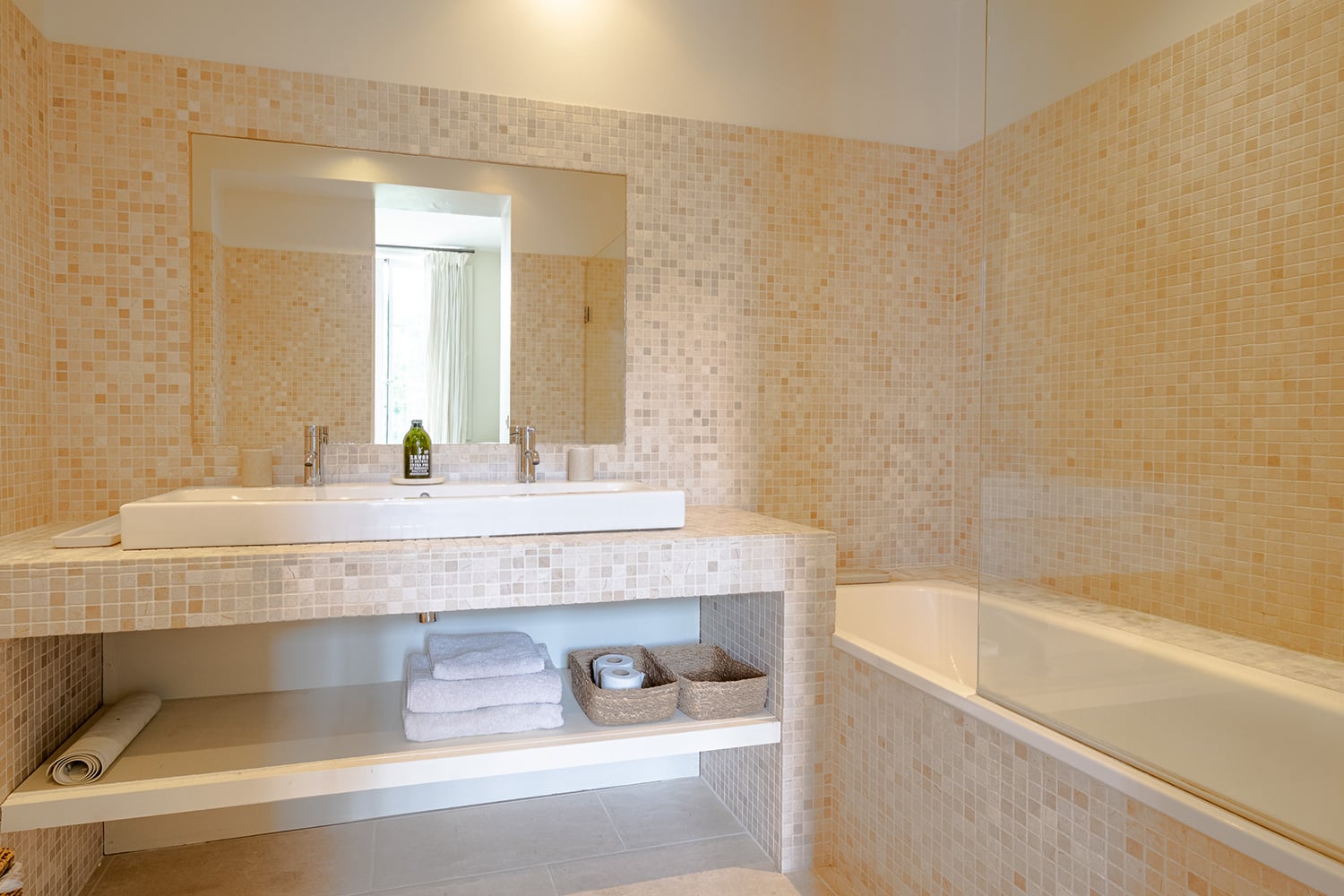 Bathroom | Holiday home in Richelieu Bathroom | Holiday home in Richelieu