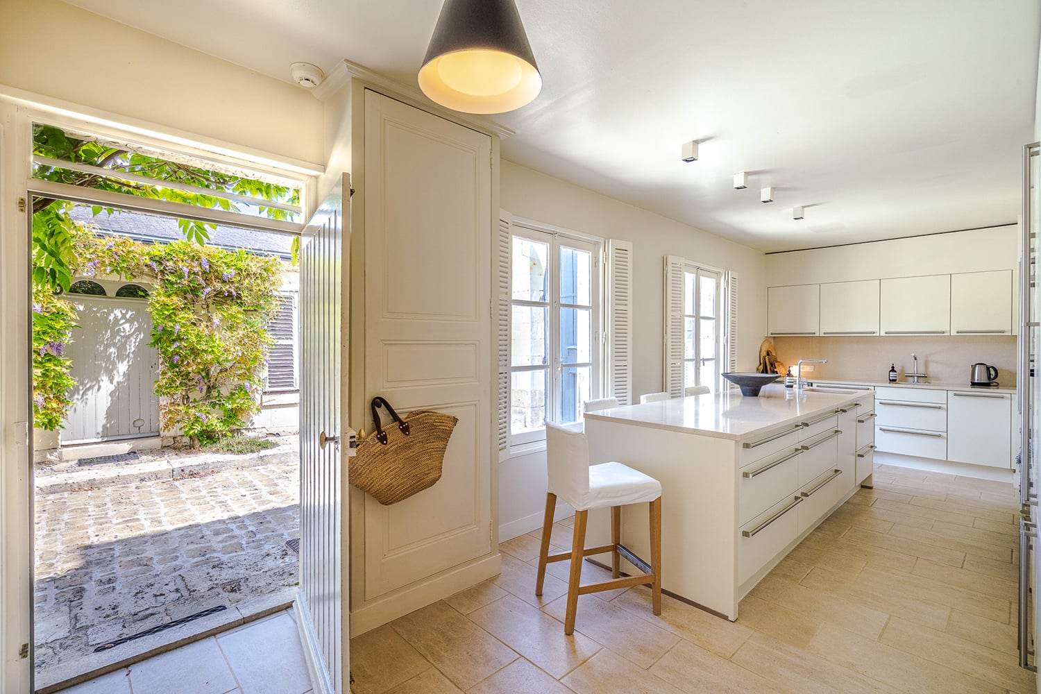 Kitchen | Holiday home in Richelieu Kitchen | Holiday home in Richelieu