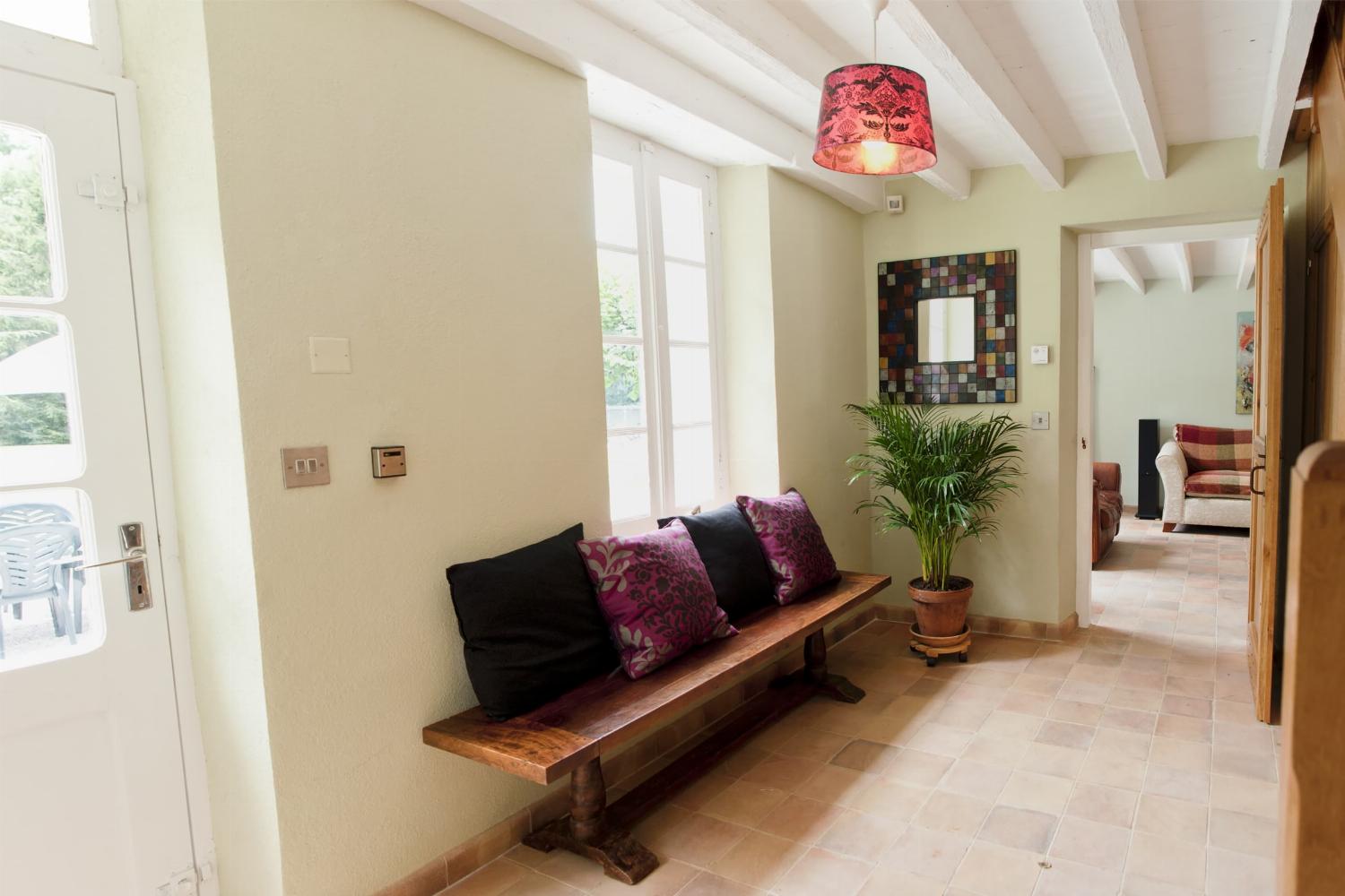 Hallway | Holiday accommodation in South West France