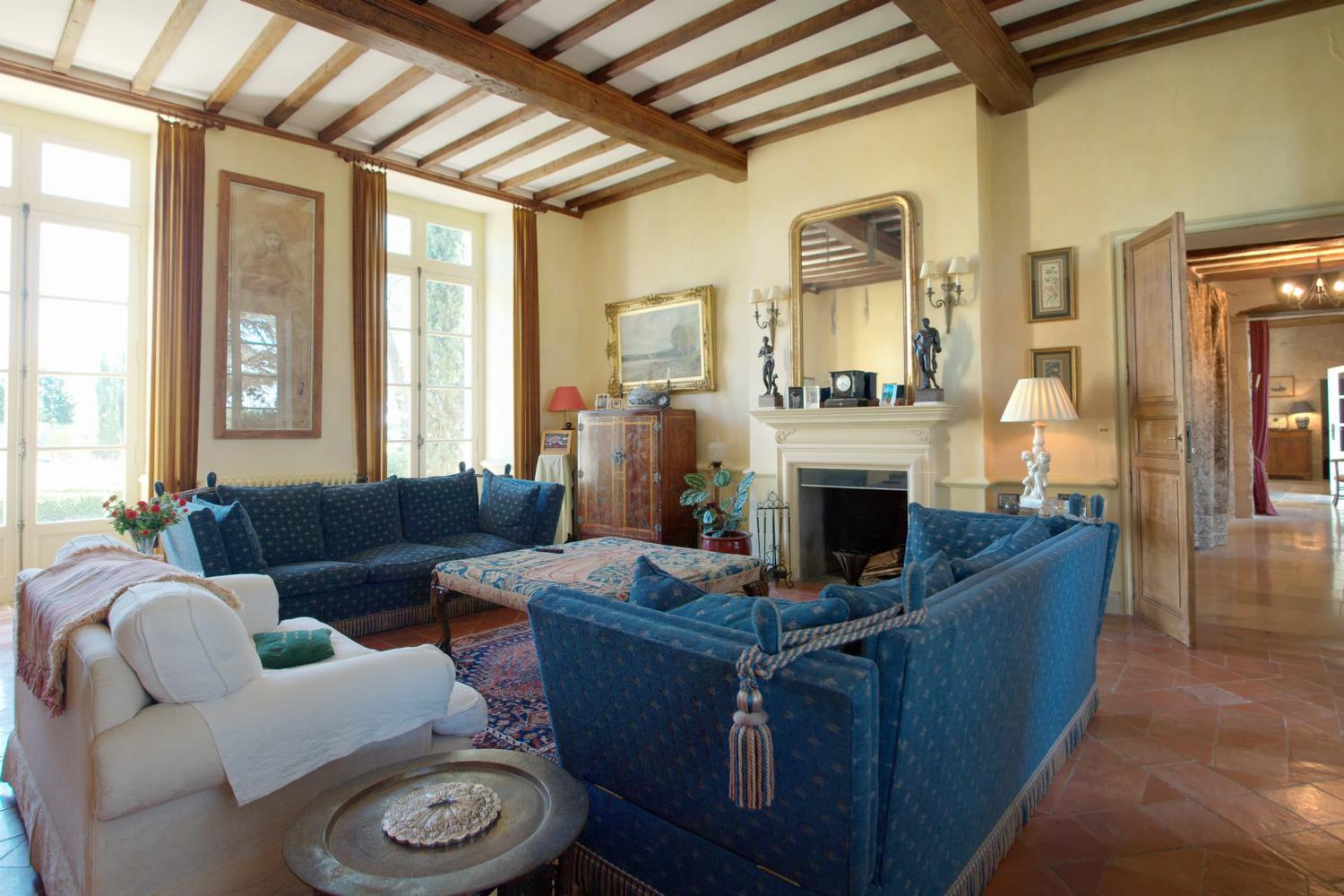 Living room | Holiday château in the Gers