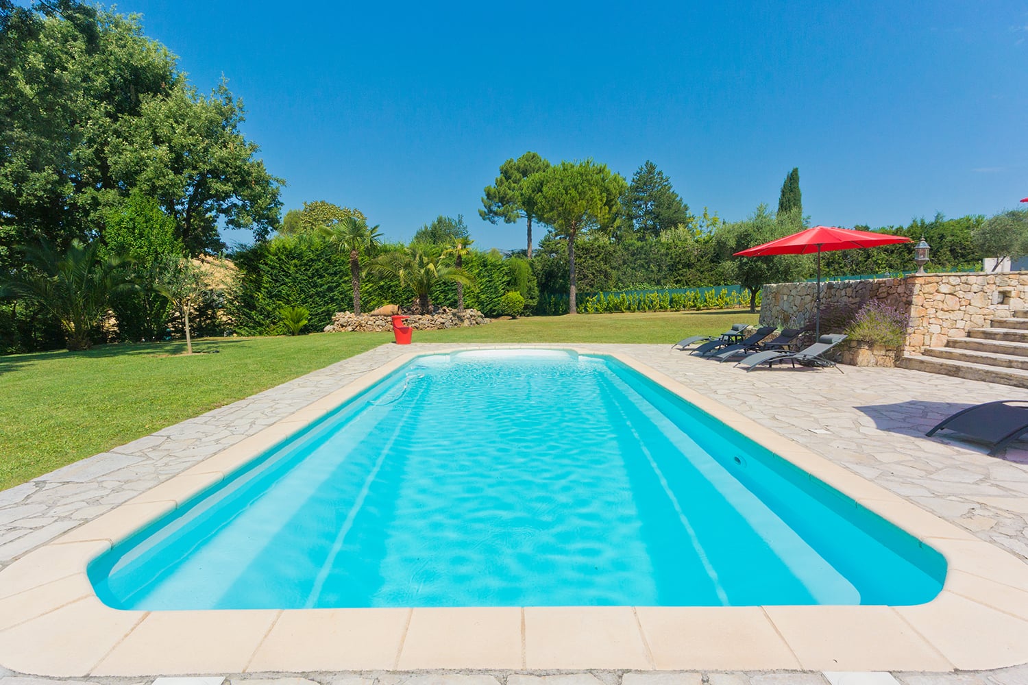 Private pool Private pool