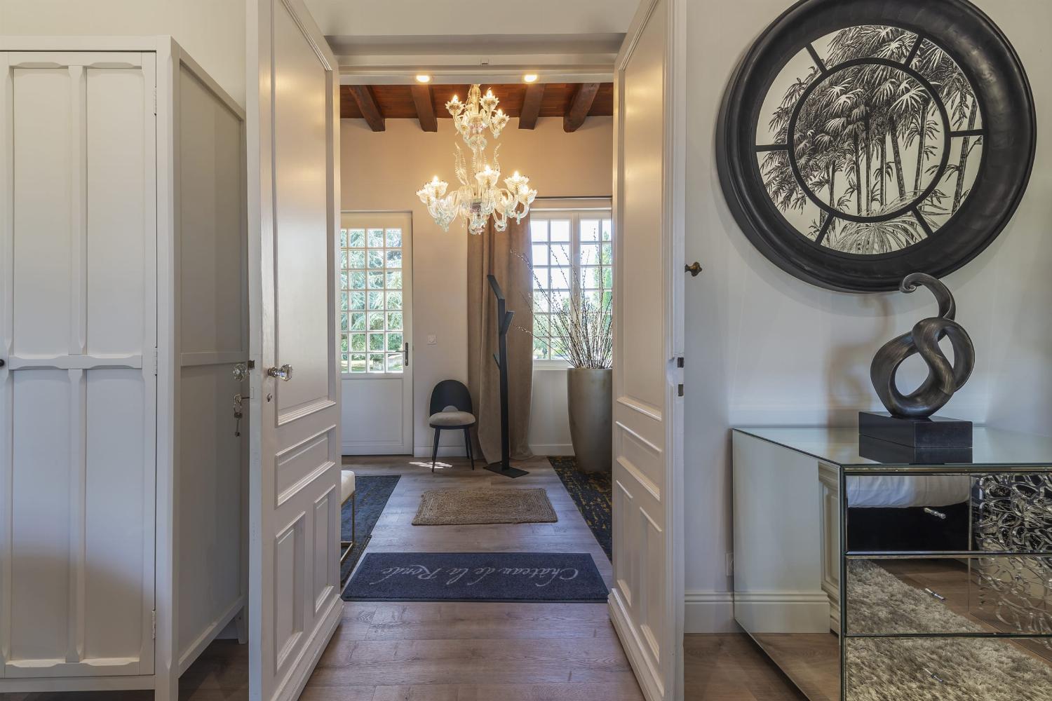 Hallway | Holiday château in Loire Valley