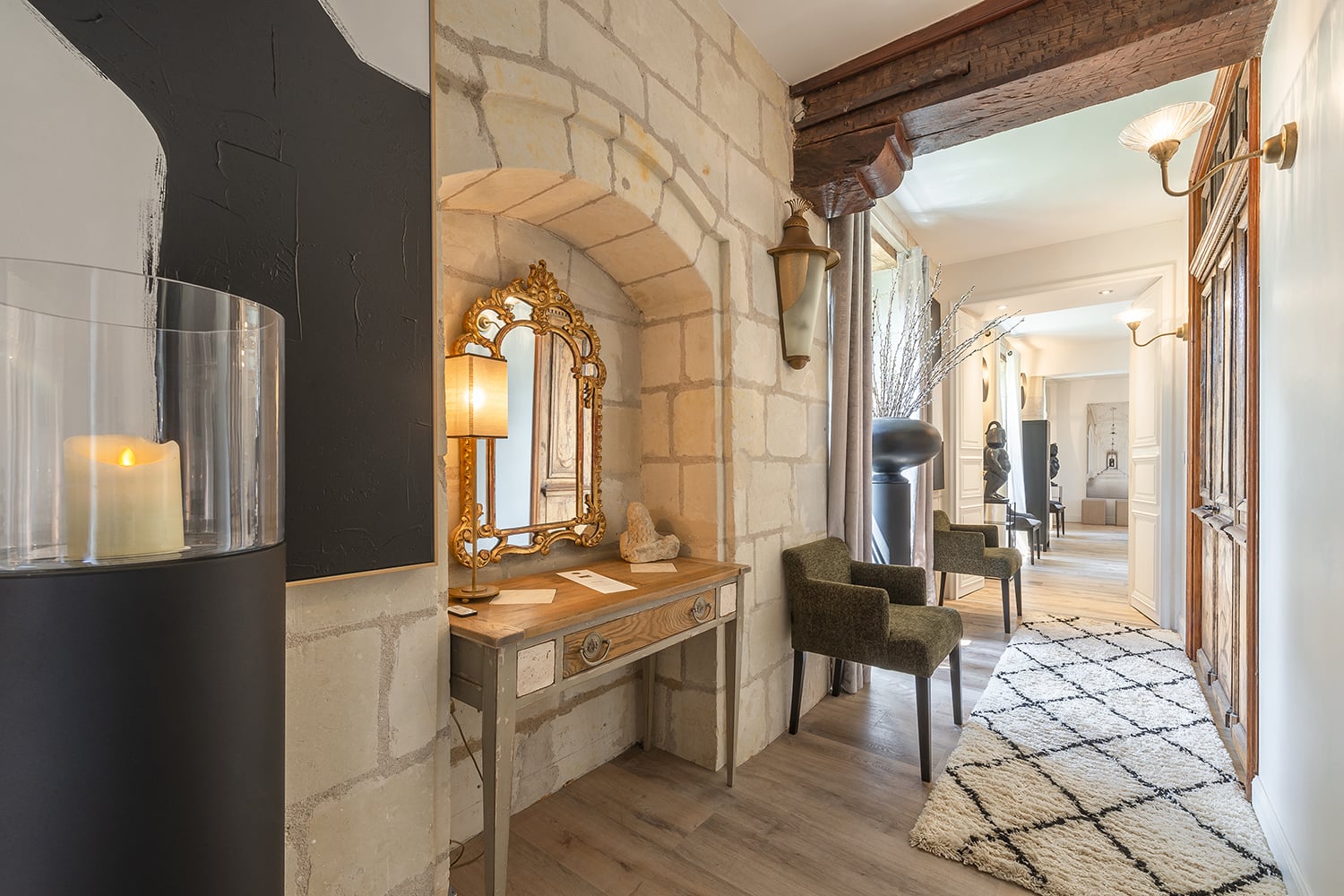 Hallway | Holiday château in Loire Valley