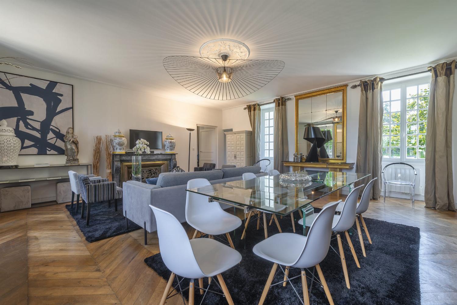 Sitting room | Holiday château in Loire Valley