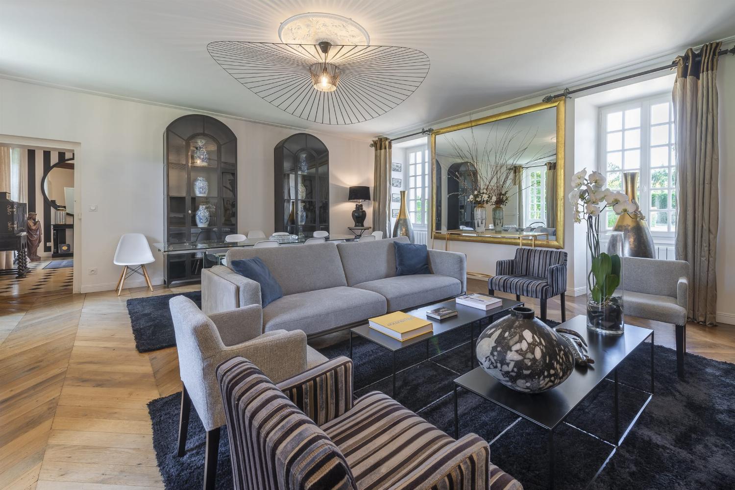 Sitting room | Holiday château in Loire Valley