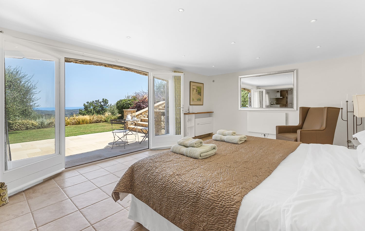 Bedroom | Holiday villa in Provence