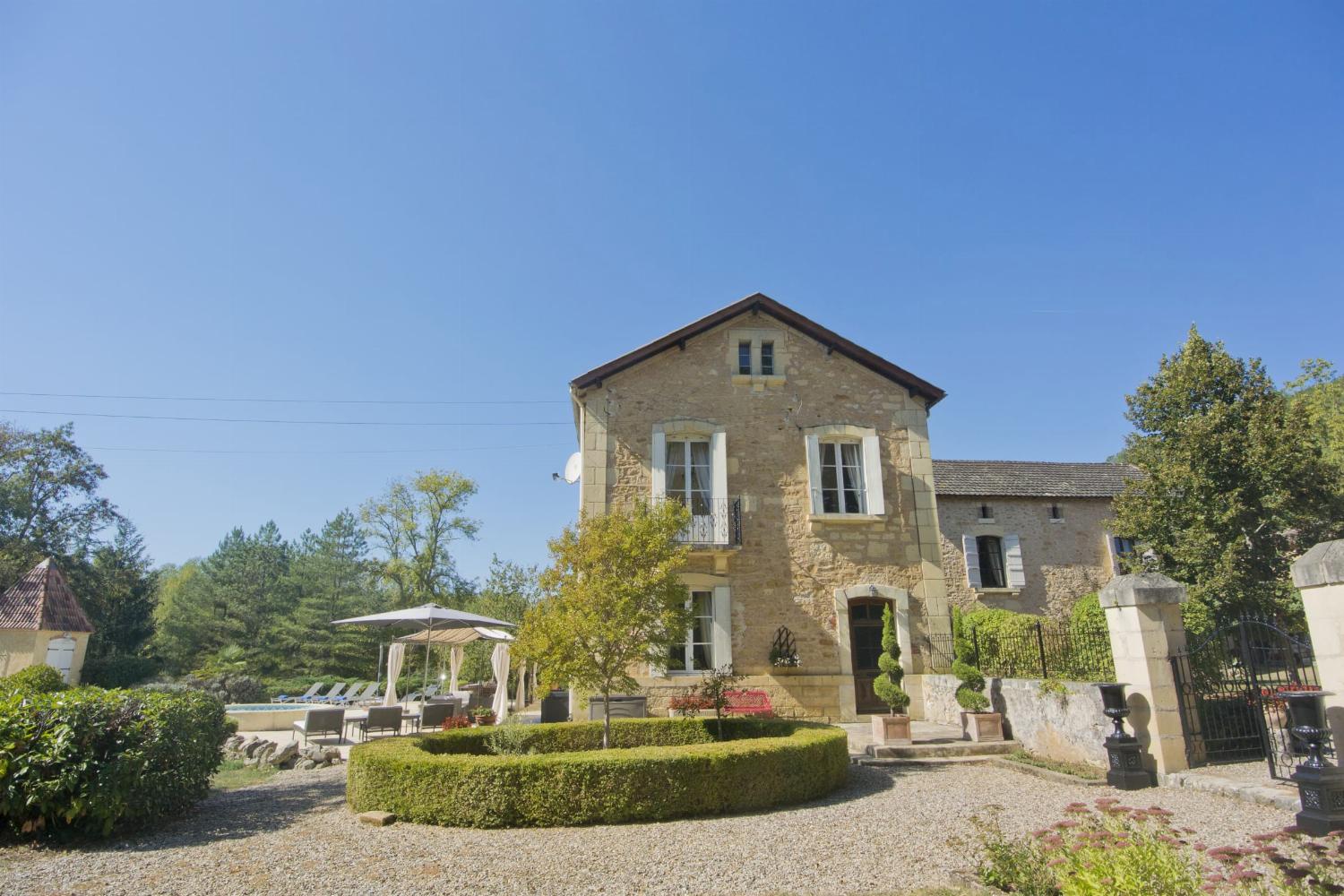 Rental home in Nouvelle-Aquitaine