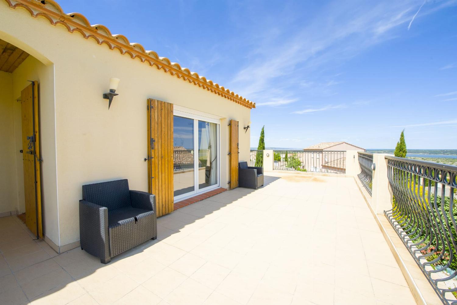 1st floor terrace | Holiday villa in the South of France