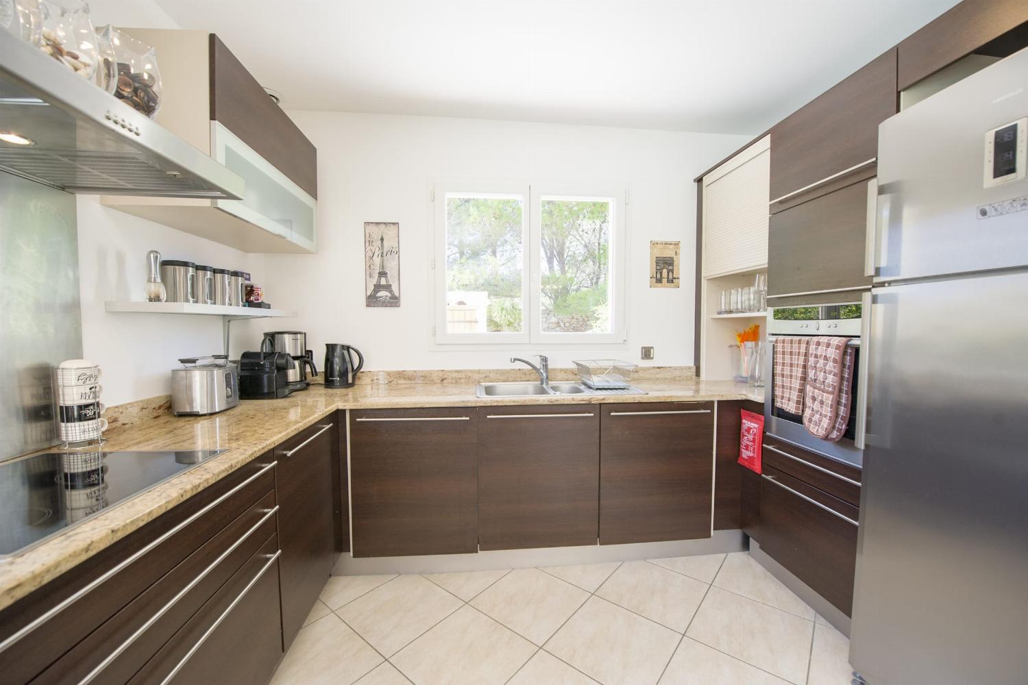 Kitchen | Holiday villa in the South of France