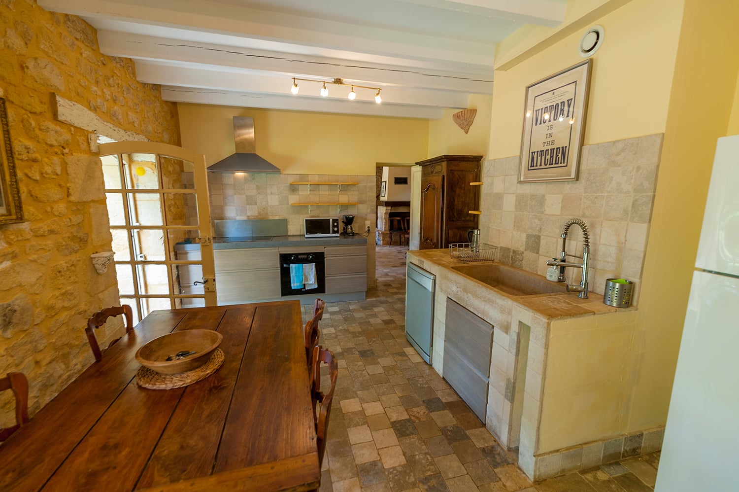 Kitchen | Holiday accommodation in Dordogne