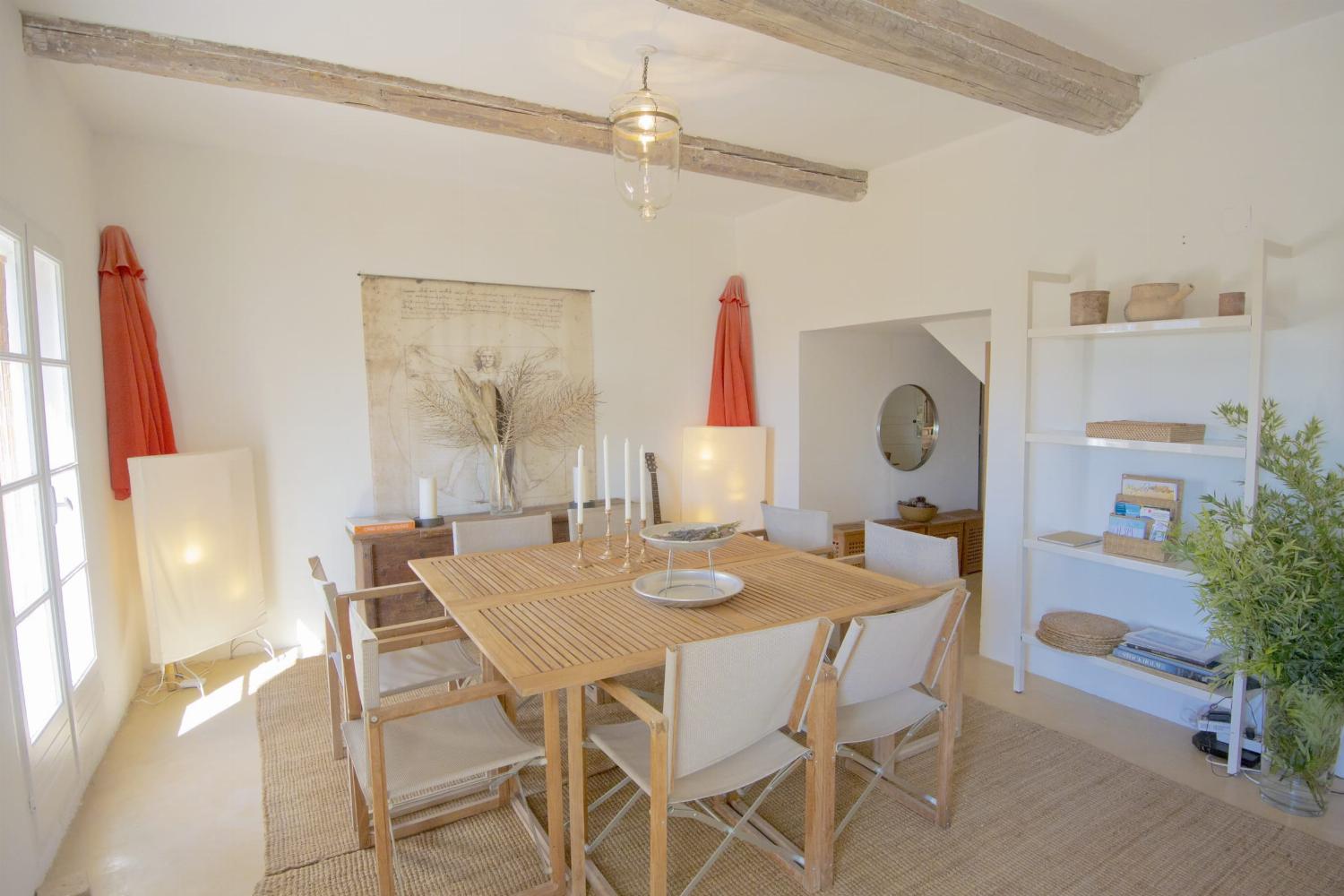 Dining room | Holiday home in South of France