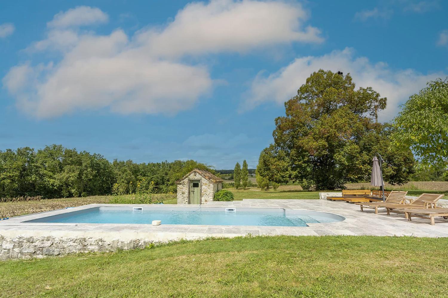 Private pool