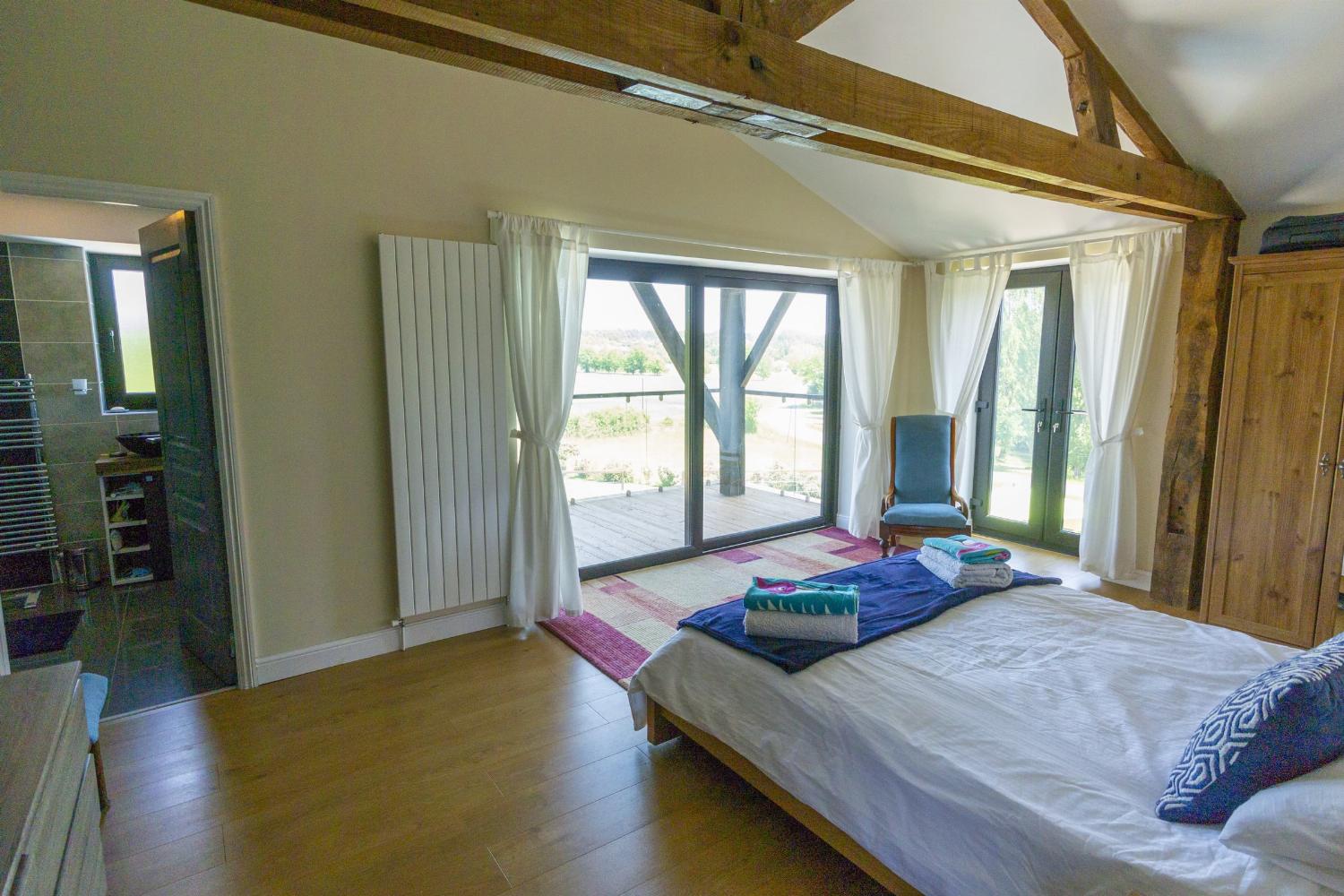 Bedroom | Rental home in Dordogne