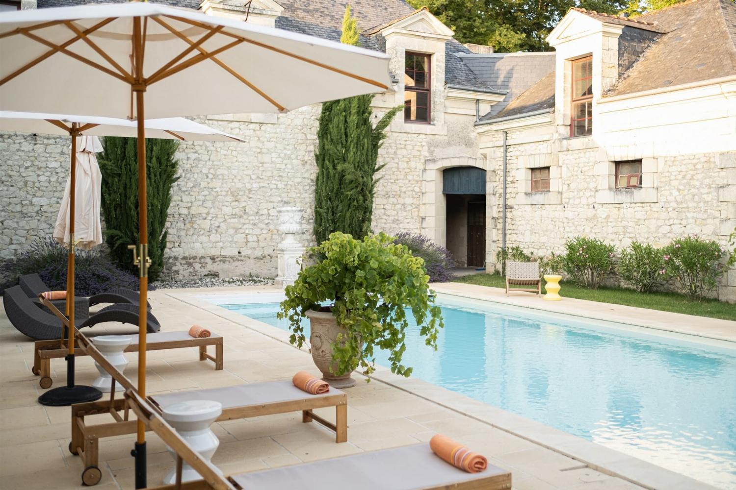 Private heated pool | Holiday château in Indre-et-Loire