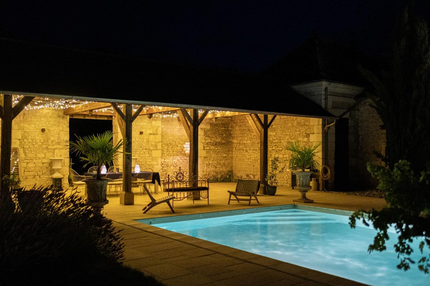 Private heated pool | Holiday château in Indre-et-Loire