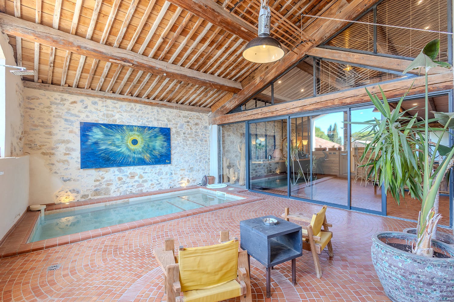 Private pool Private pool