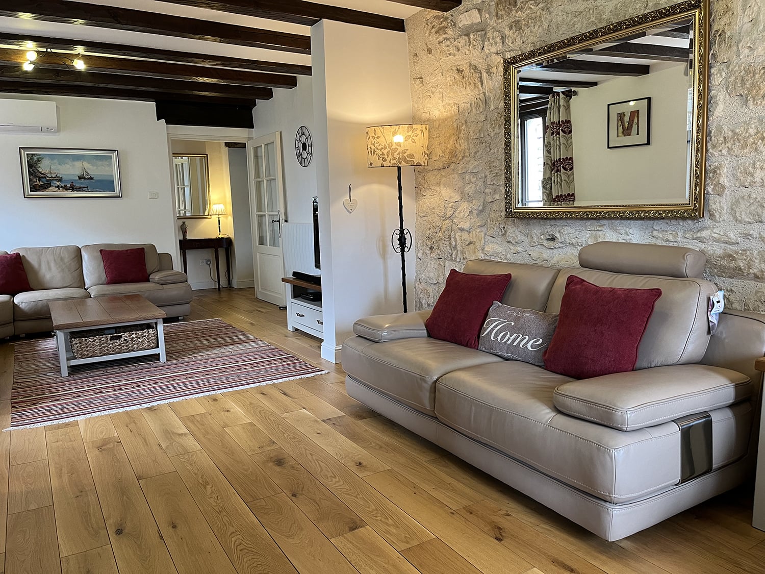 Sitting room | Holiday home in Montaigu-de-Quercy