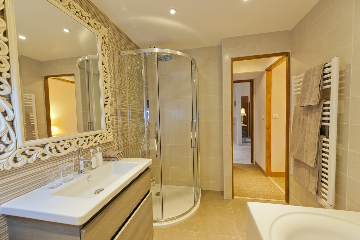 Bathroom | Holiday home in south of France