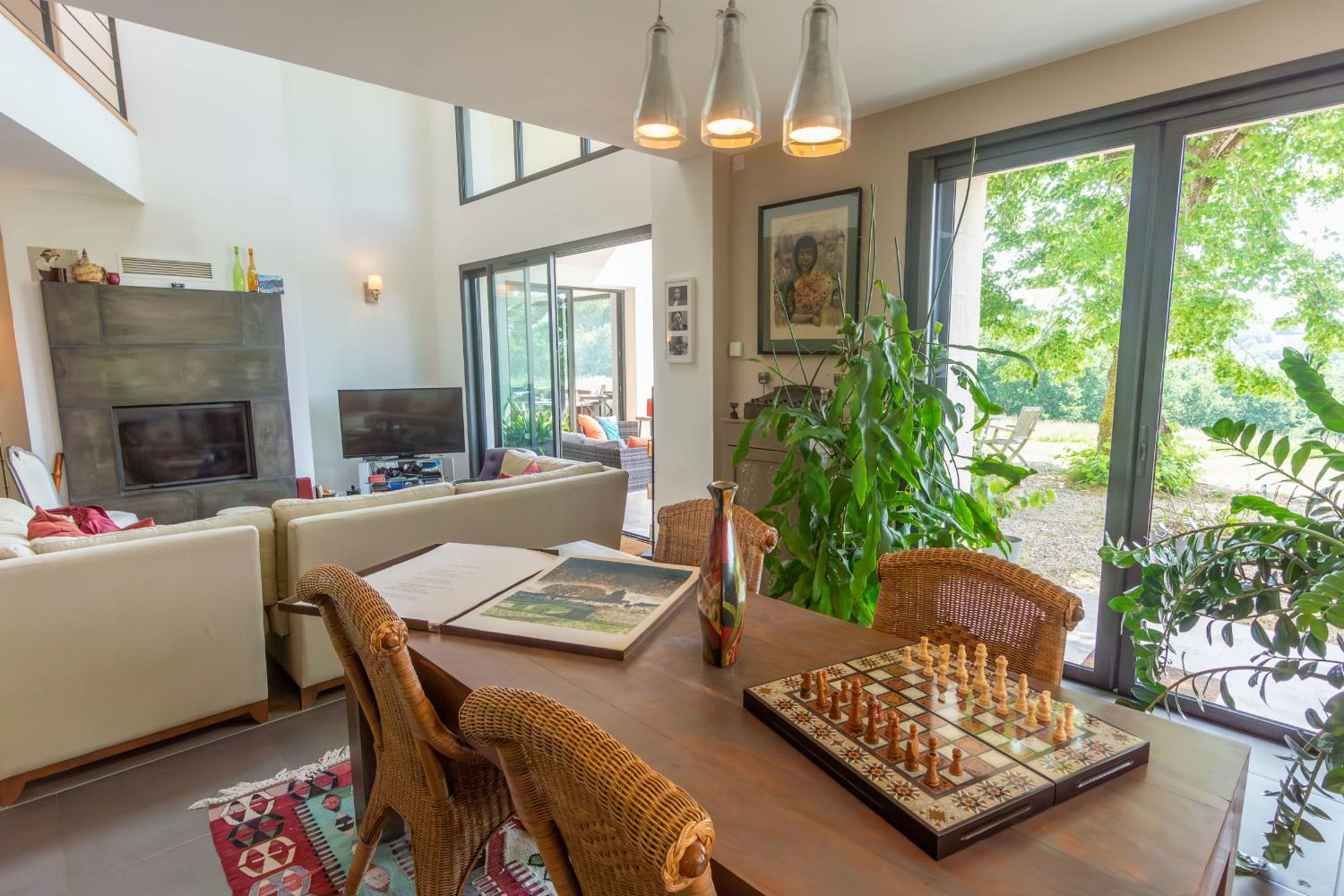 Dining room | Holiday home in South West France