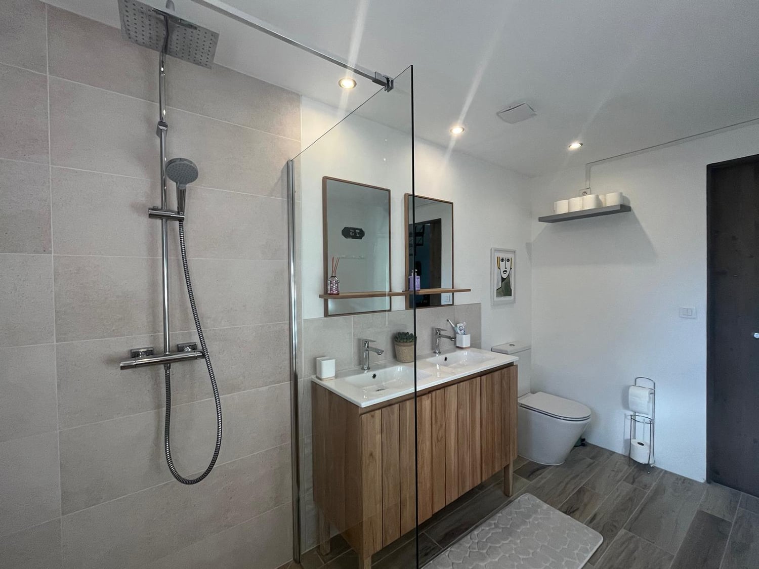 Bathroom | Holiday home in South of France