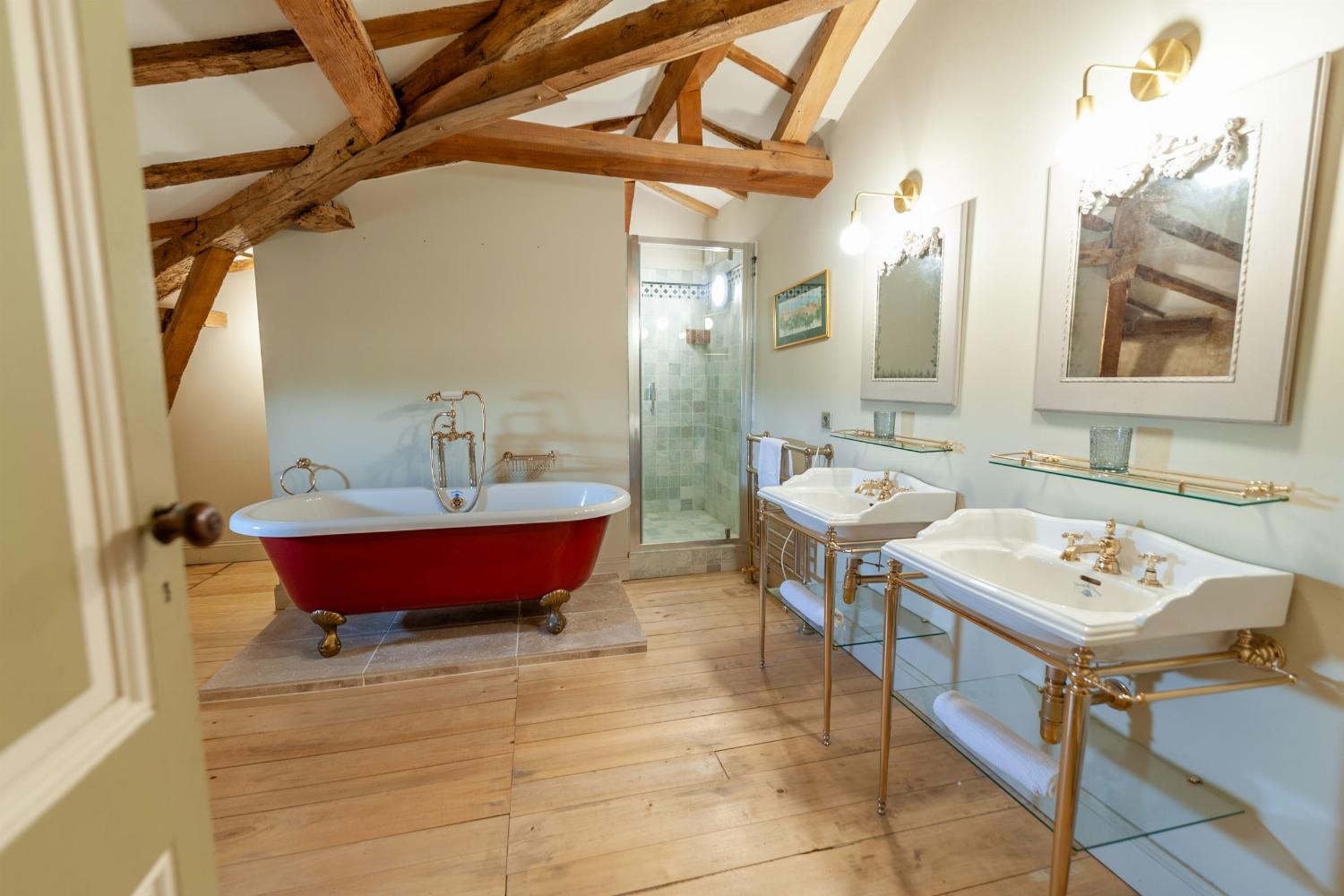 Bathroom | Holiday home in Duras