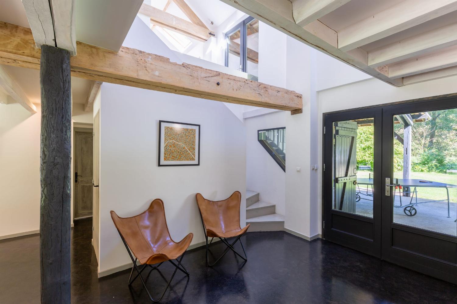 Entrance hallway | Holiday home in Nouvelle-Aquitaine