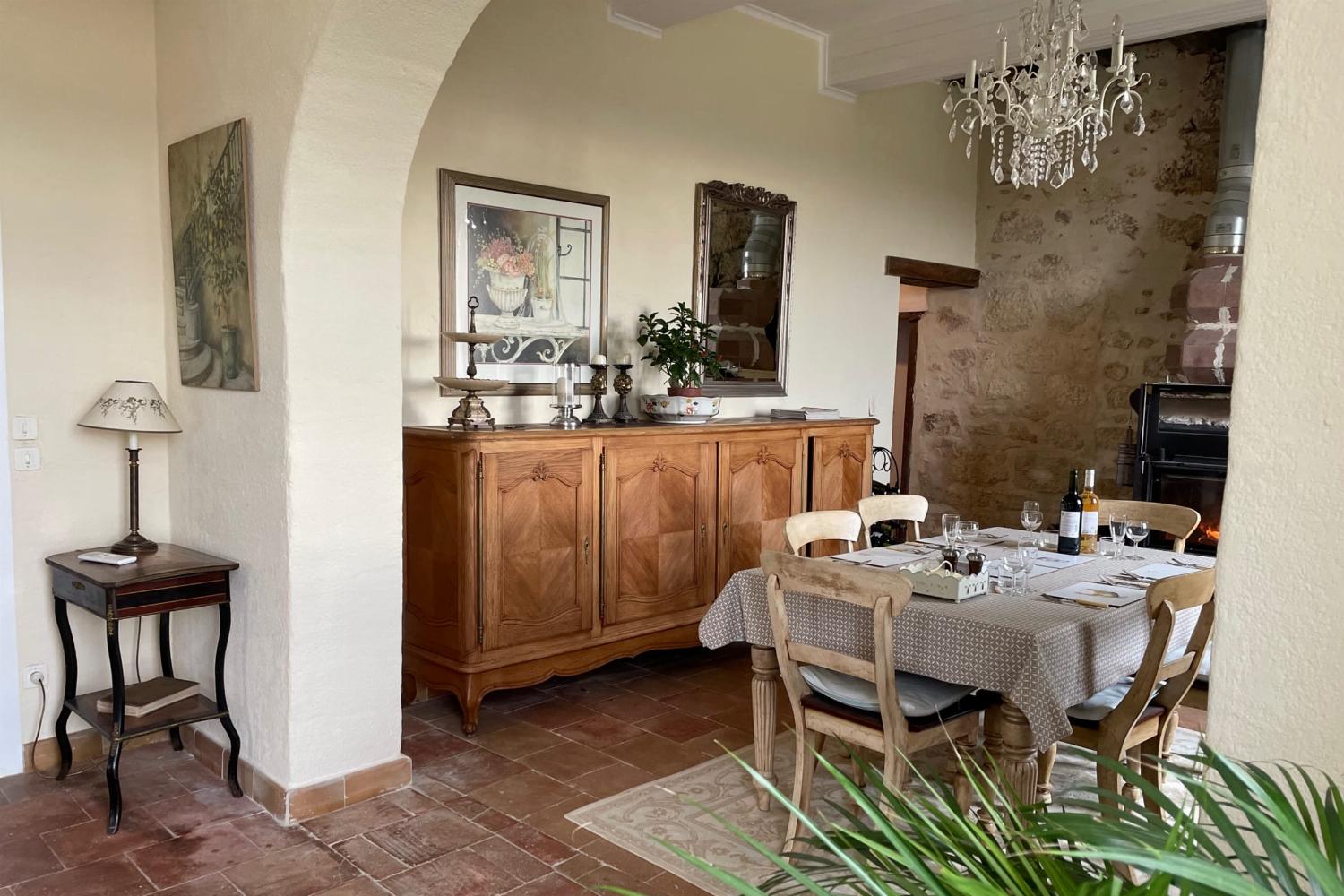 Dining room | Holiday home in the Gers