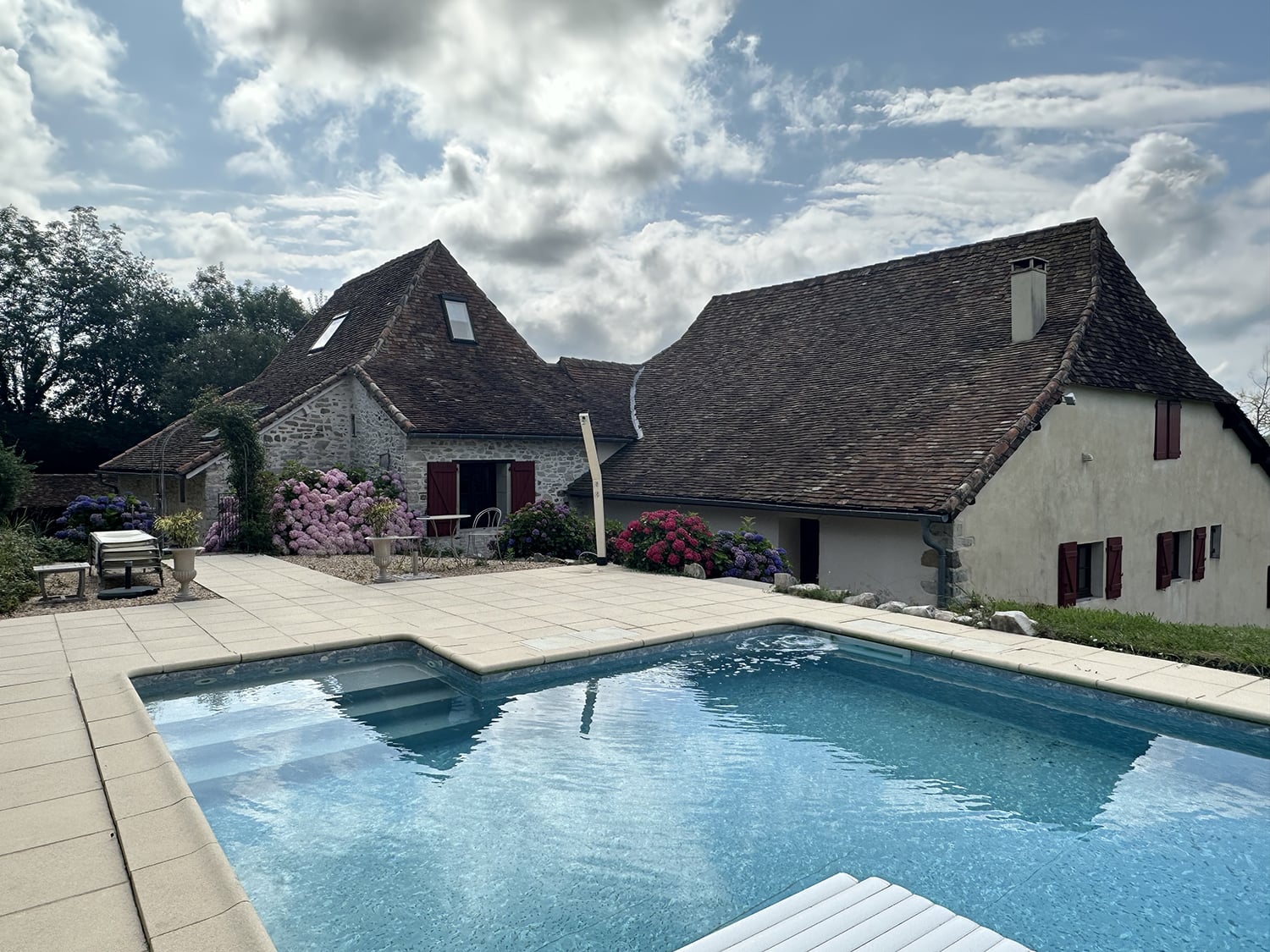 Holiday home in Nouvelle-Aquitaine with private pool