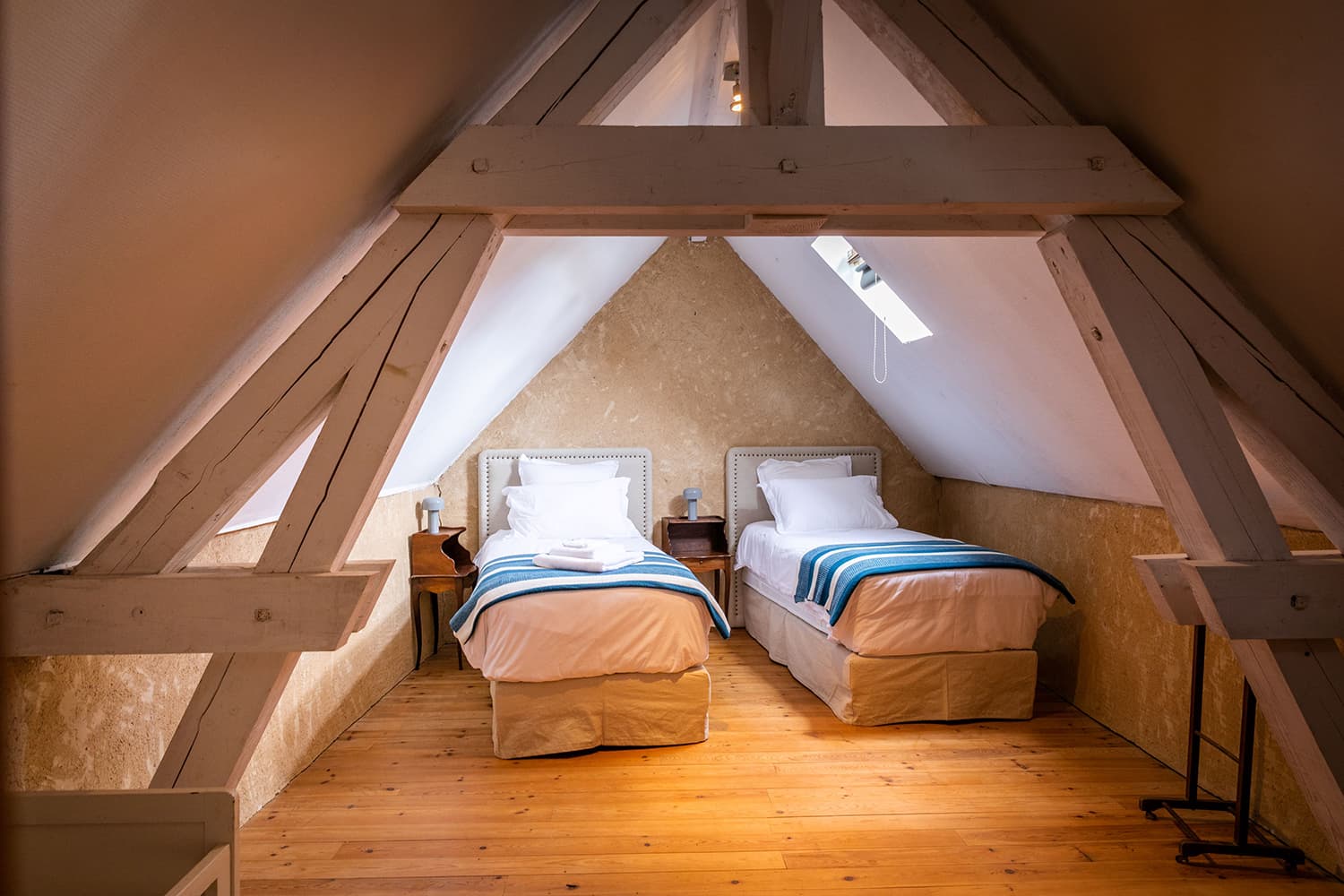 Courtyard house bedroom | Holiday home in the Dordogne