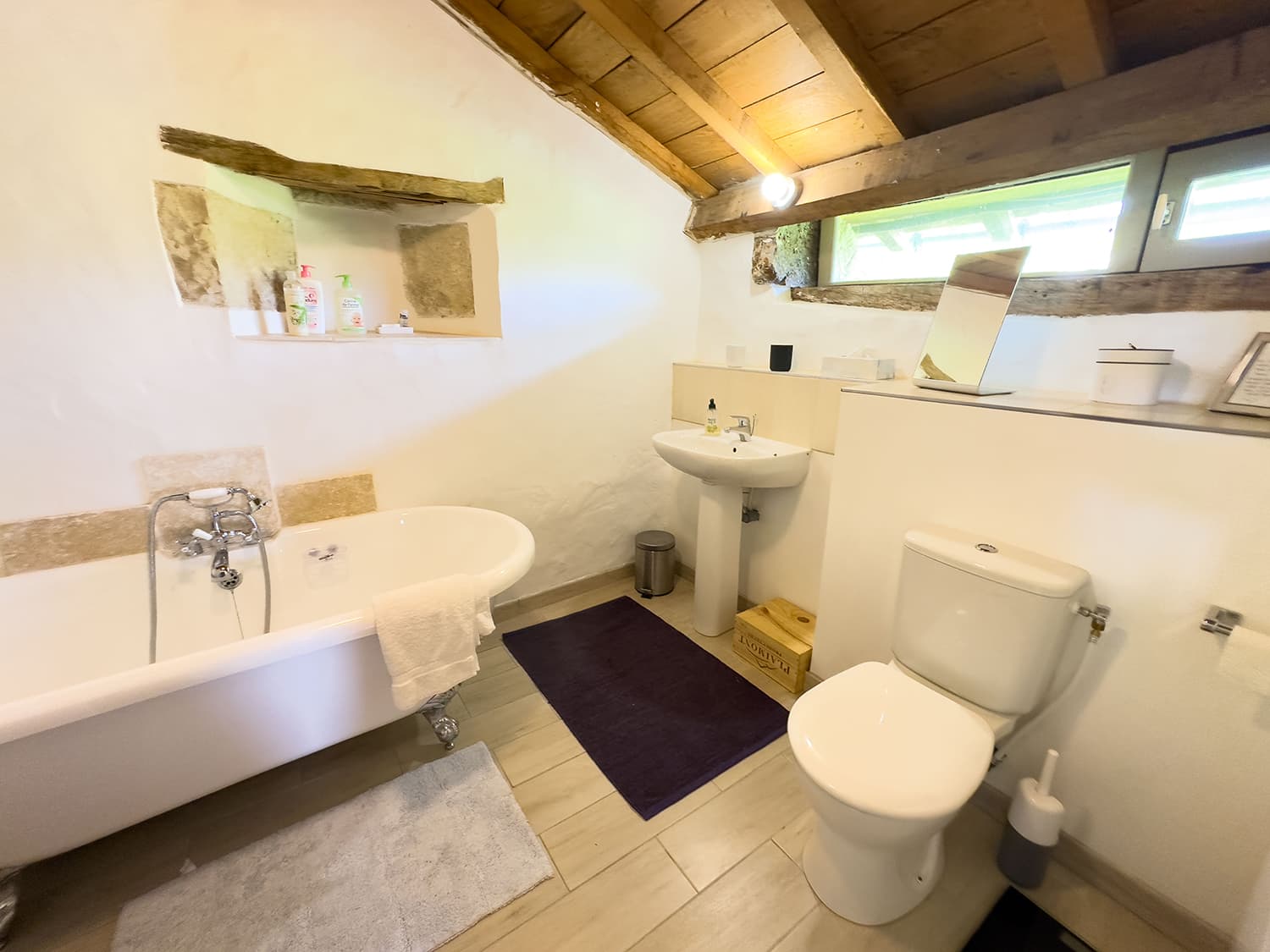 Bathroom | Cottage