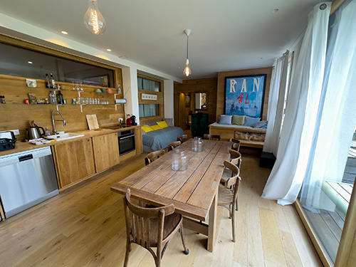 Dining room | Holiday home in Finistère, Brittany