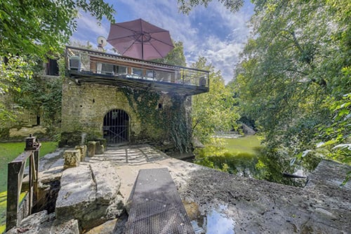 Holiday watermill in Nouvelle-Aquitaine