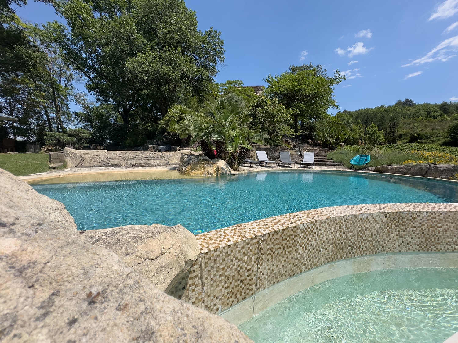 Private infinity pool