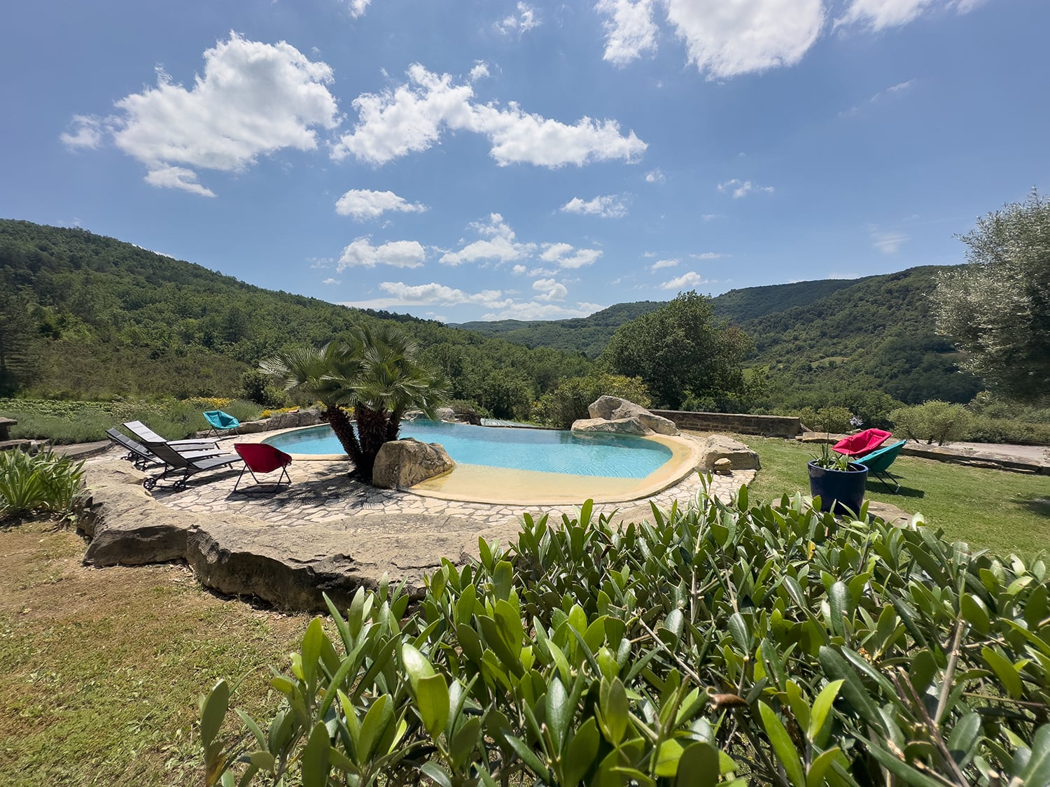 Private infinity pool