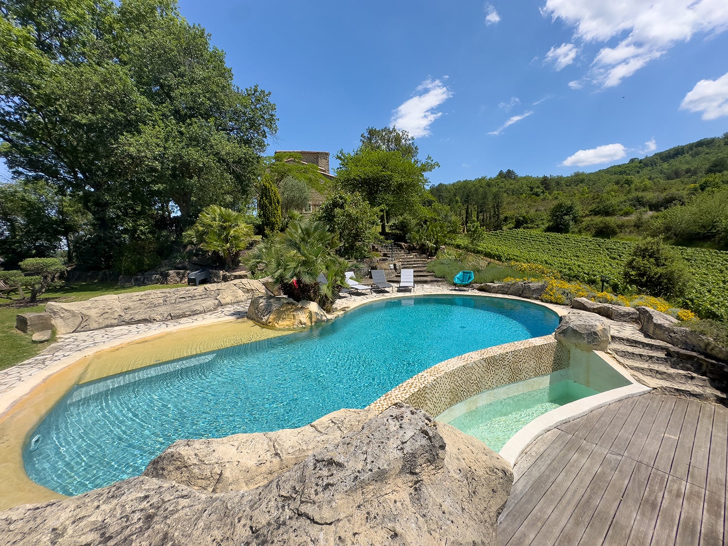 Private infinity pool