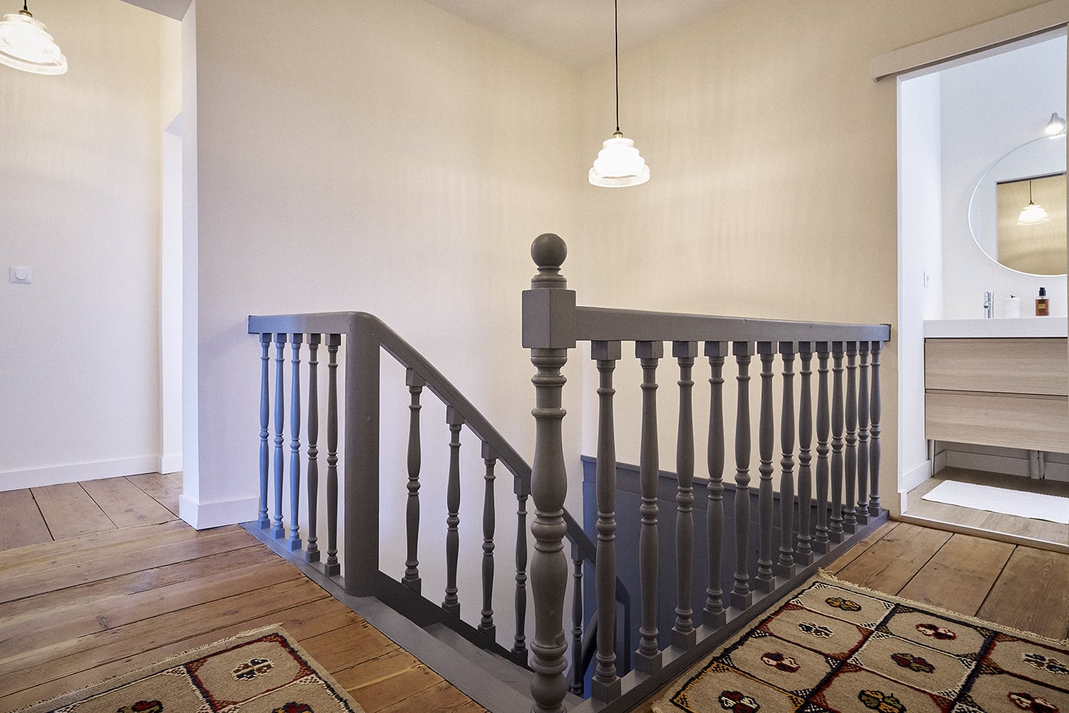 Hallway| Holiday cottage in Nouvelle-Aquitaine