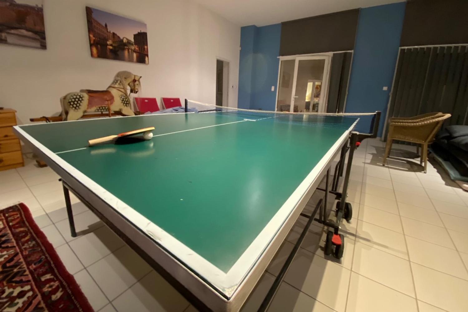 Table tennis