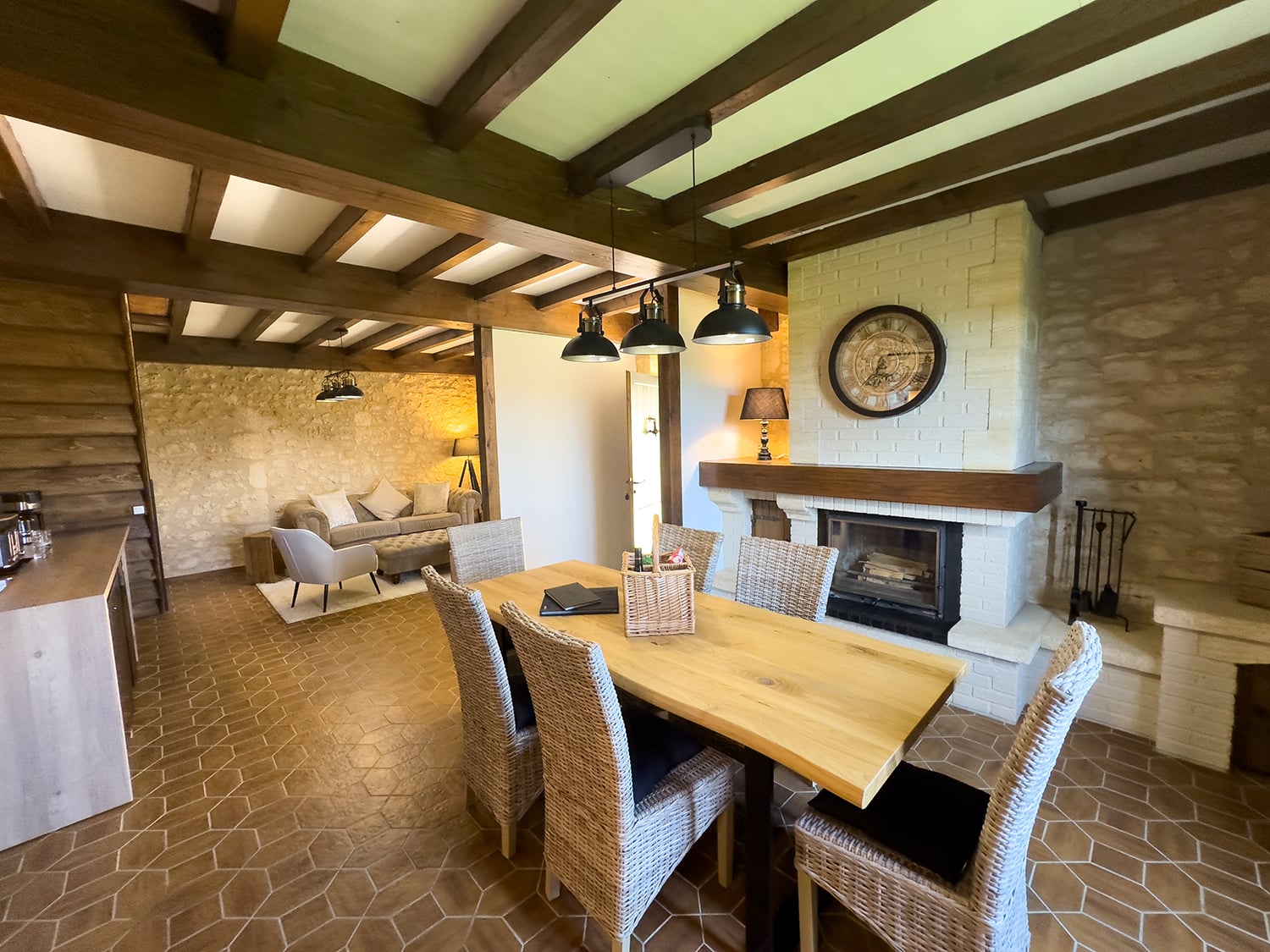 Kitchen | Holiday cottage in Cuzorn, Nouvelle-Aquitaine