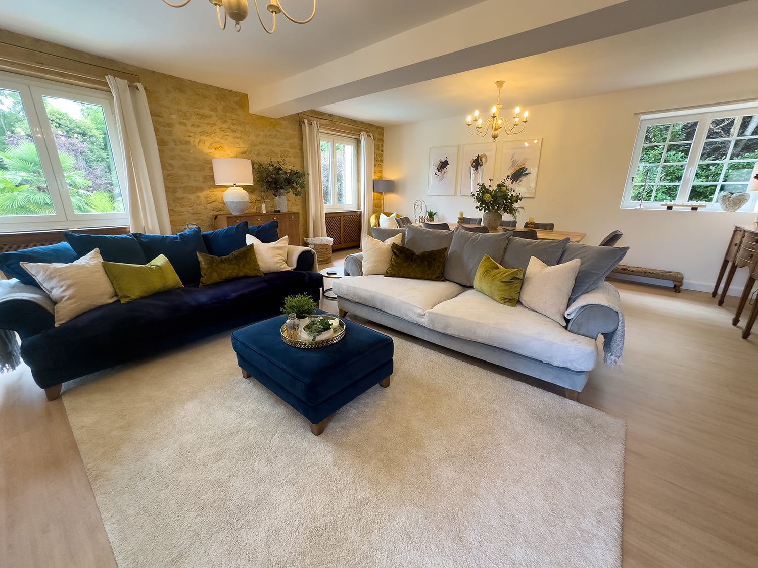 Sitting room | Holiday home in Nouvelle-Aquitaine