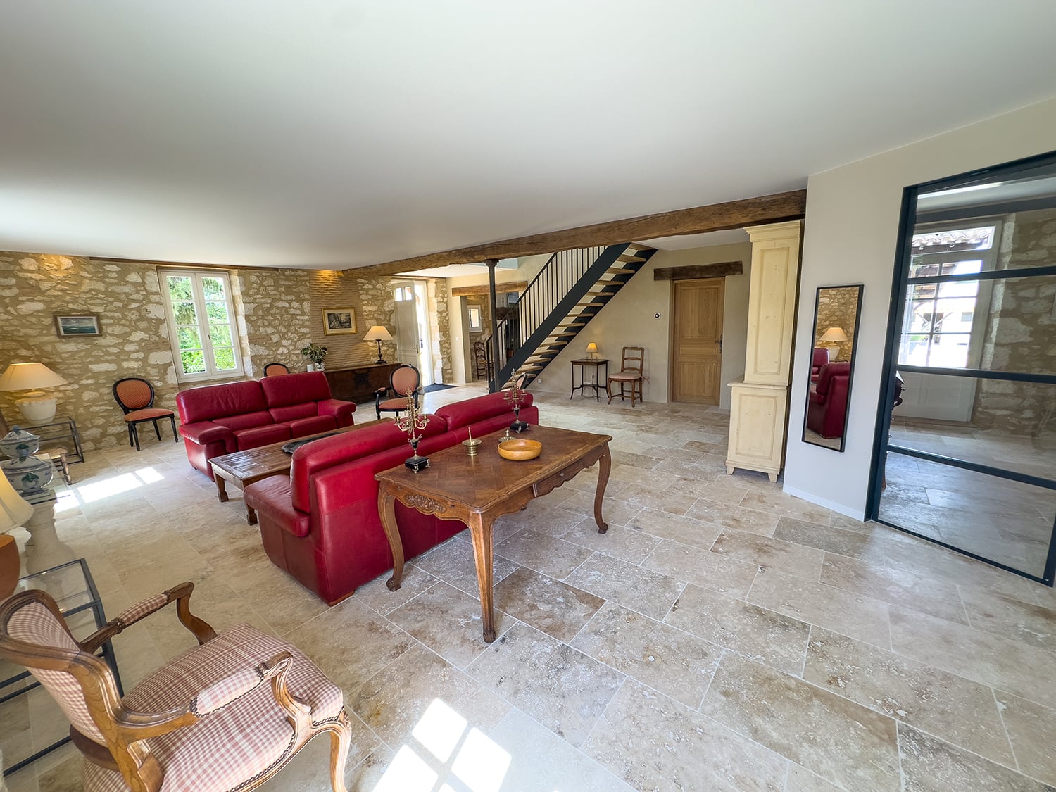 Sitting room | Holiday home in Nouvelle-Aquitaine