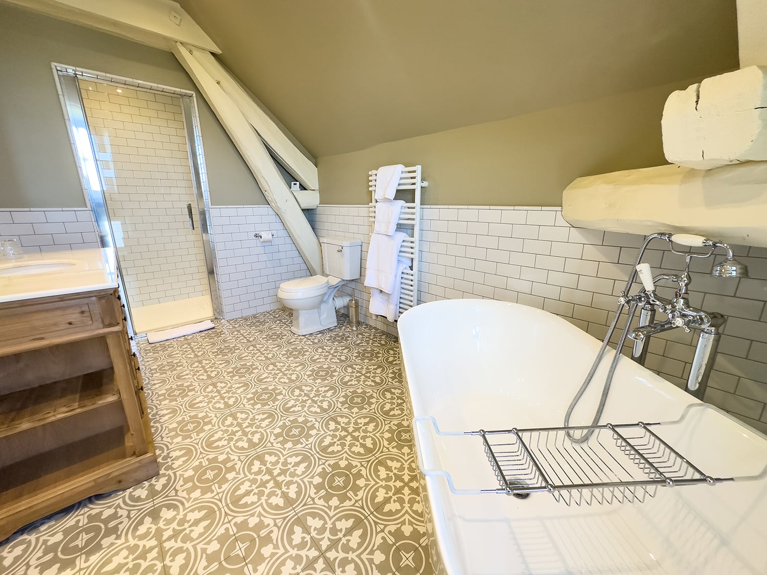 Bathroom| Holiday home in Bourgogne-Franche-Comté