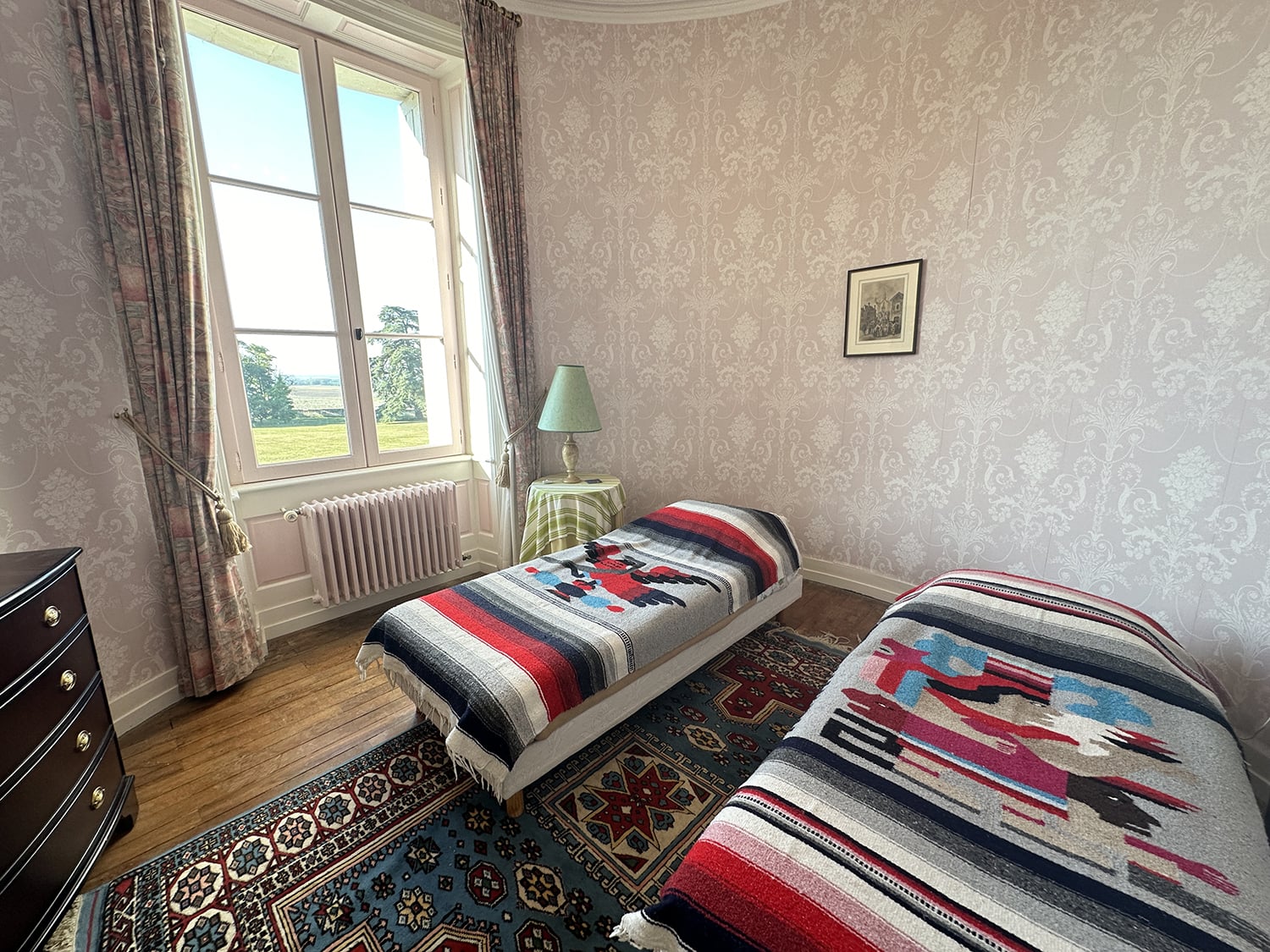 Bedroom | Holiday château in Nouvelle-Aquitaine