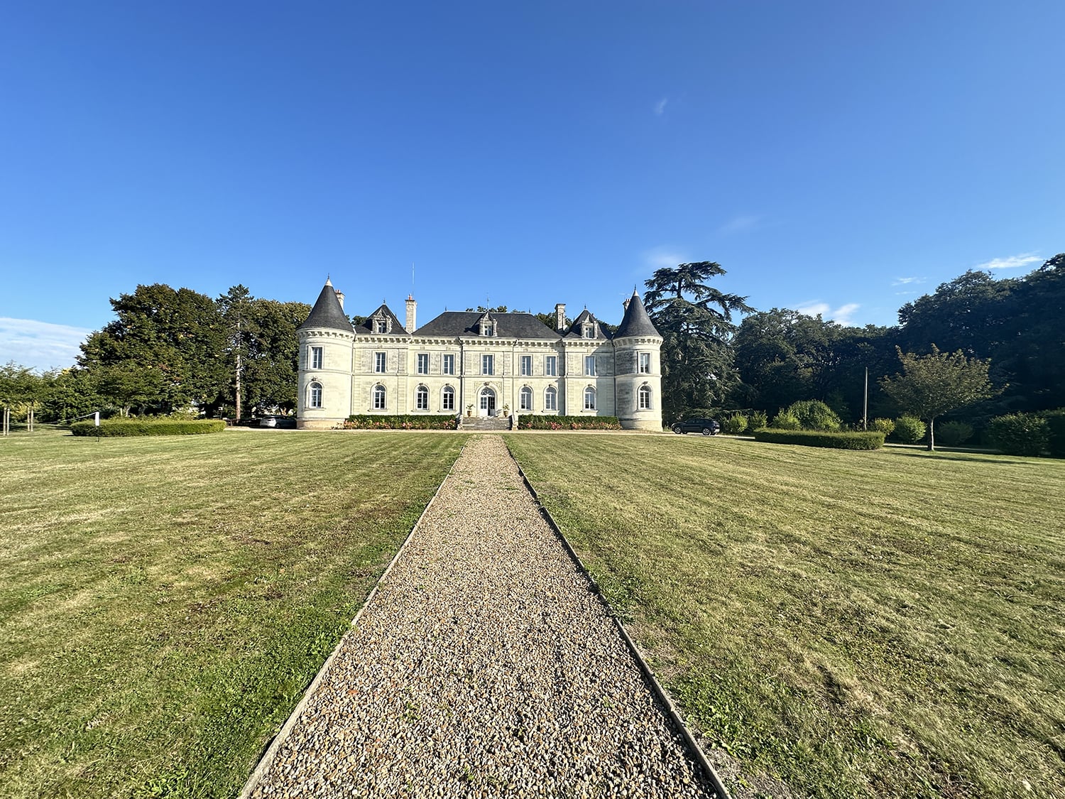 Holiday château in Nouvelle-Aquitaine