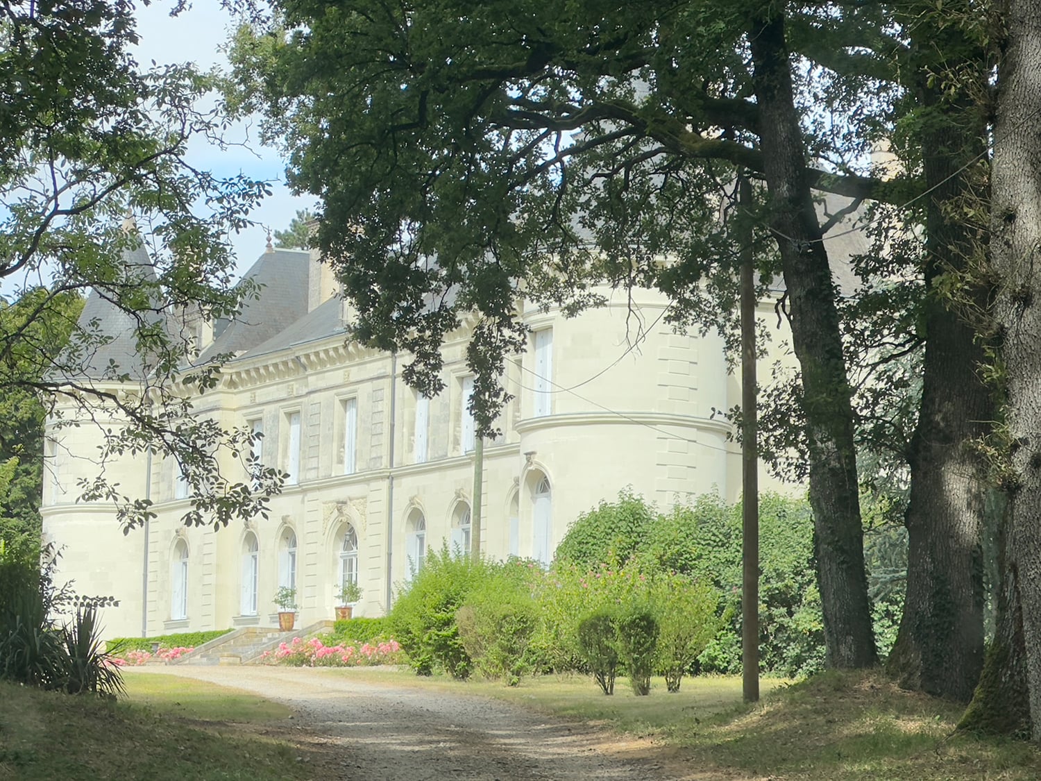 Holiday château in Nouvelle-Aquitaine