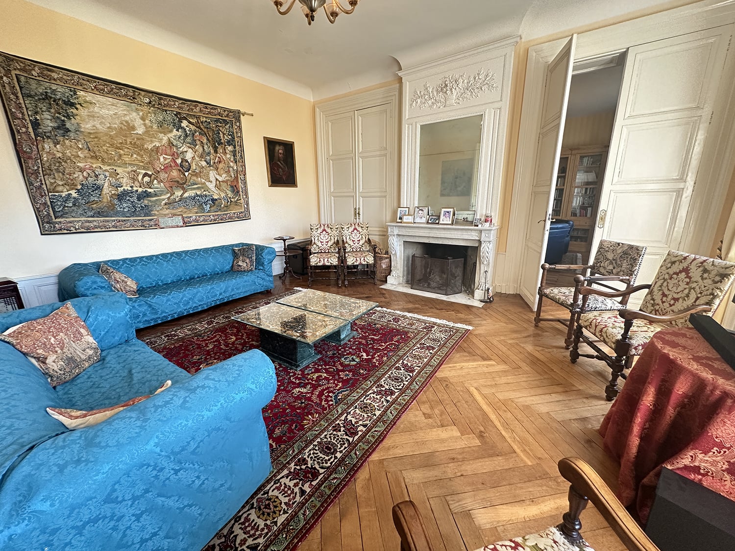 Sitting room | Holiday château in Nouvelle-Aquitaine