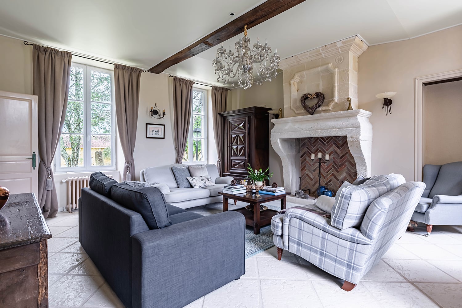 Sitting room | Holiday home in Nouvelle-Aquitaine