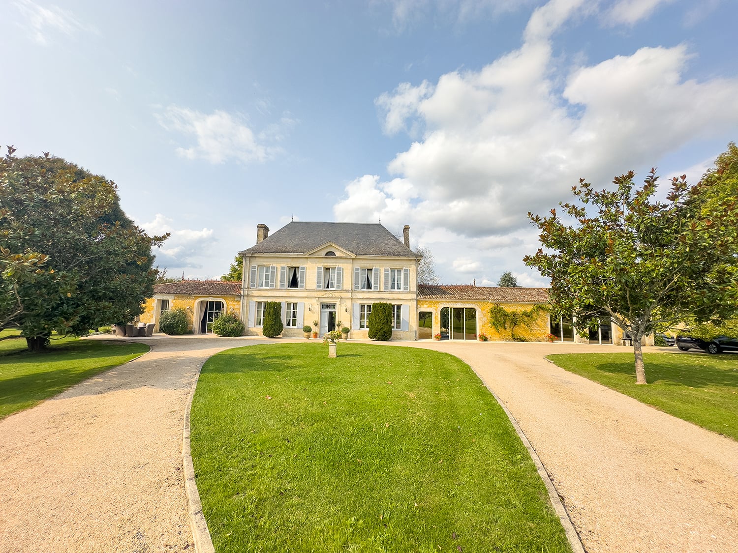 Vacation château in Nouvelle-Aquitaine