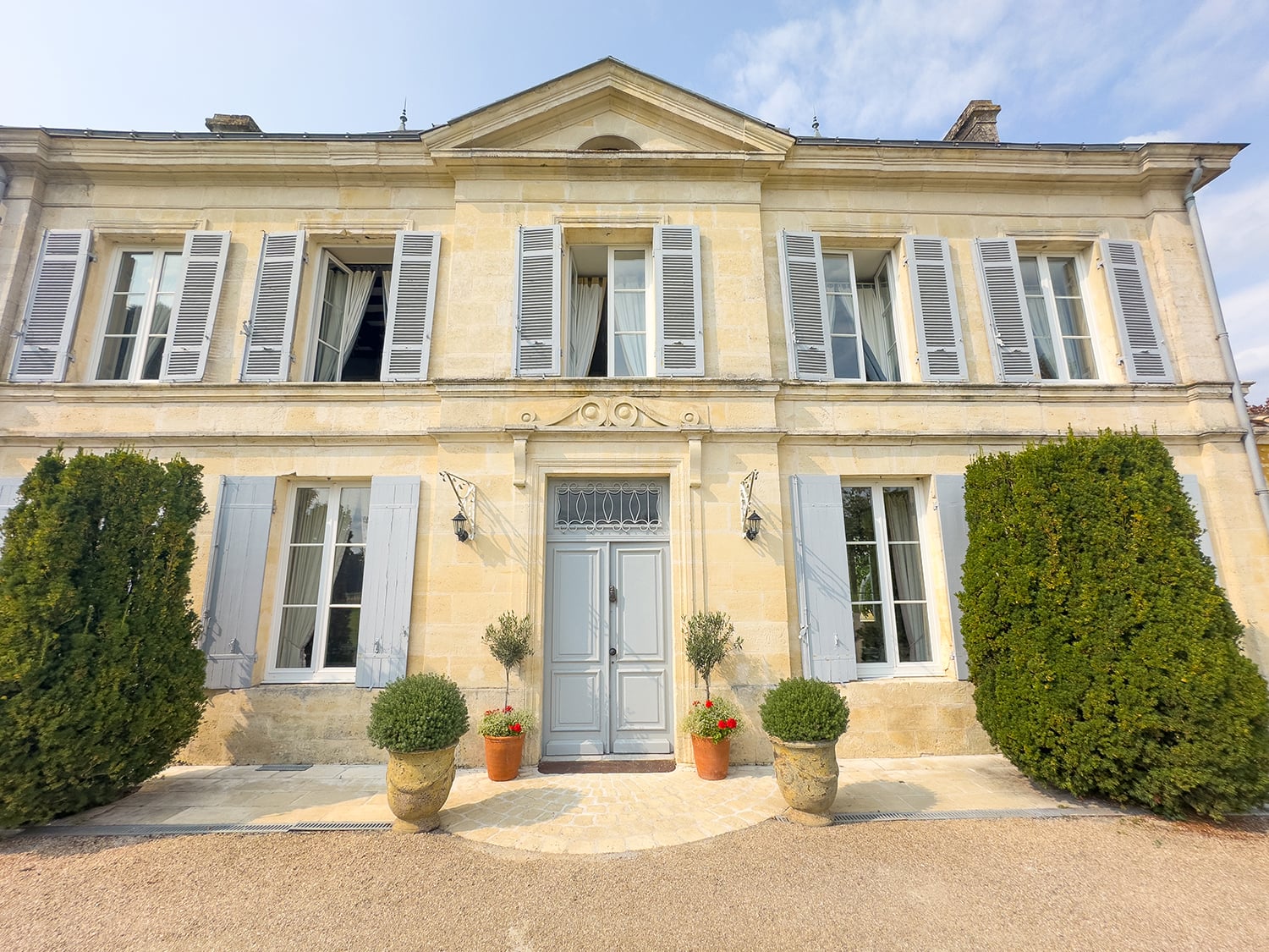 Vacation château in Nouvelle-Aquitaine