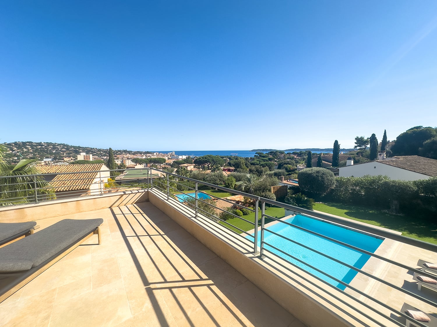 Private heated infinity pool